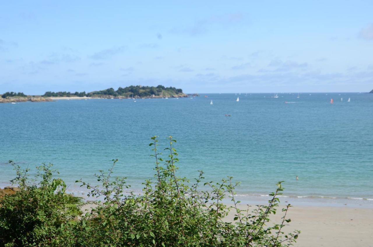 Bleu Outremer Saint-Cast-le-Guildo Exterior photo